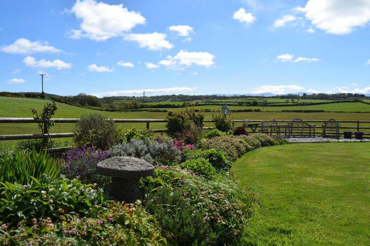 Parc Yr Odyn Bed and Breakfast Pentraeth Esterno foto